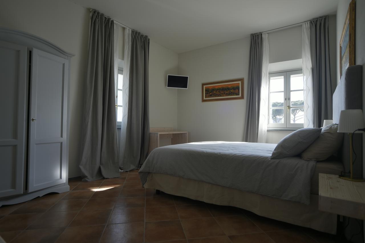 Large Double Room,645015927:JPEG