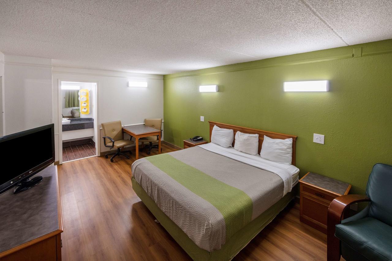 King Room Disability Access Non-Smoking