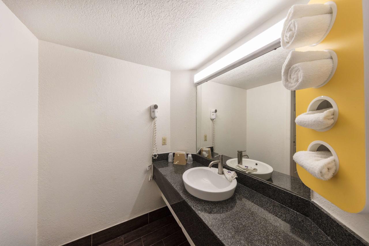 Quadruple Room Non-Smoking