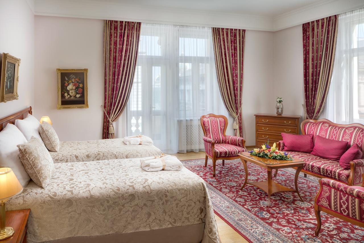 Junior Suite,644811369:JPEG
