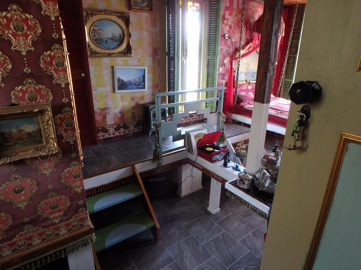 Luxury Suite,645953316:JPEG
