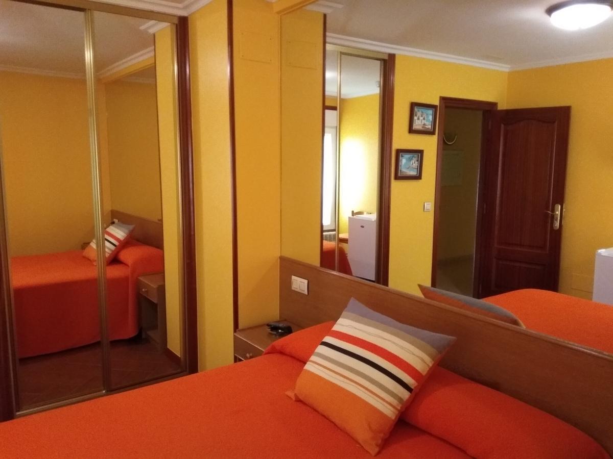 Single Room,645370566:JPEG