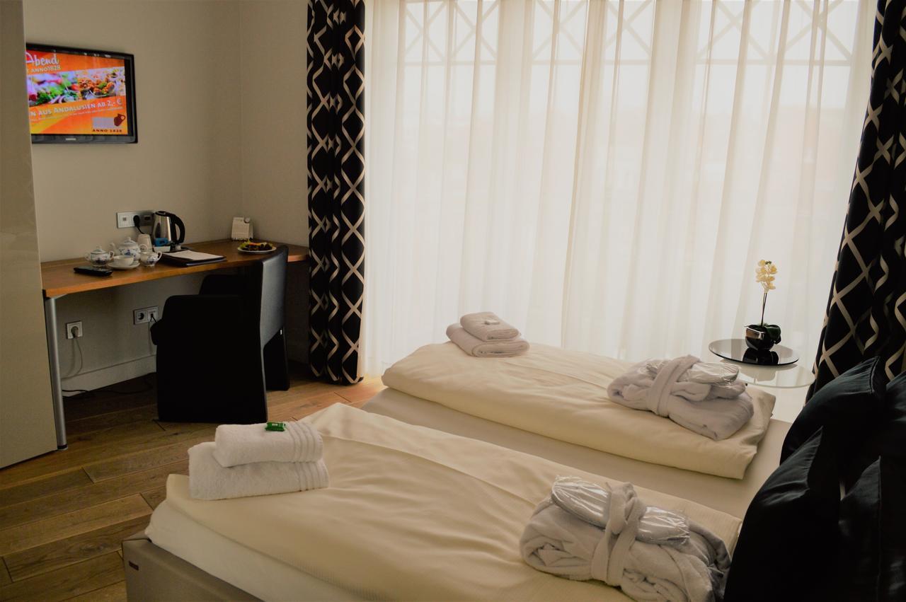 Economy Double Room,645437814:JPEG