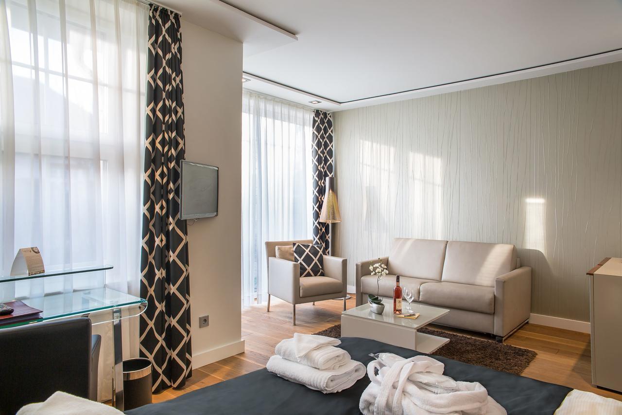 Junior Suite with Terrace,645440406:JPEG