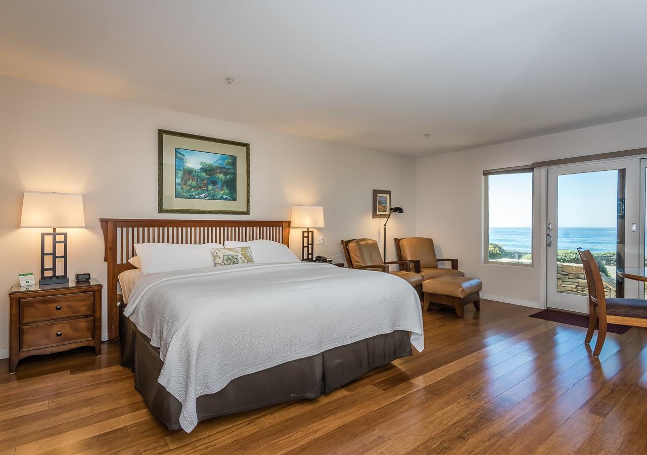 Deluxe King Room Ocean View,645654384:JPEG