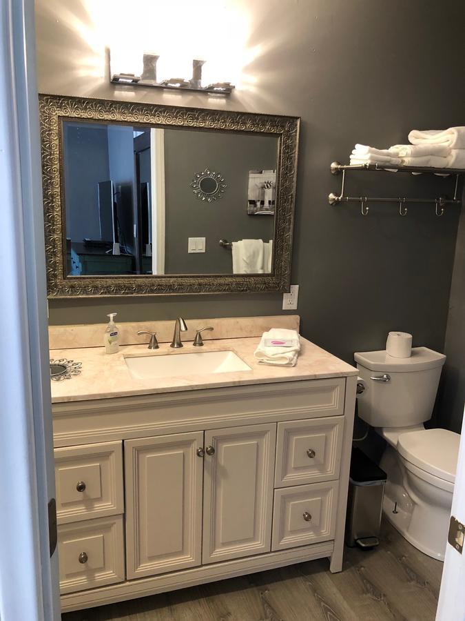 Queen Suite