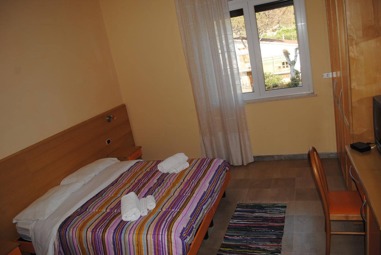 Triple Room Mountain View,645809487:JPEG