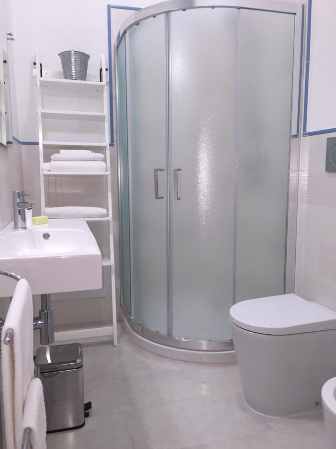 Double Room,646084587:JPEG