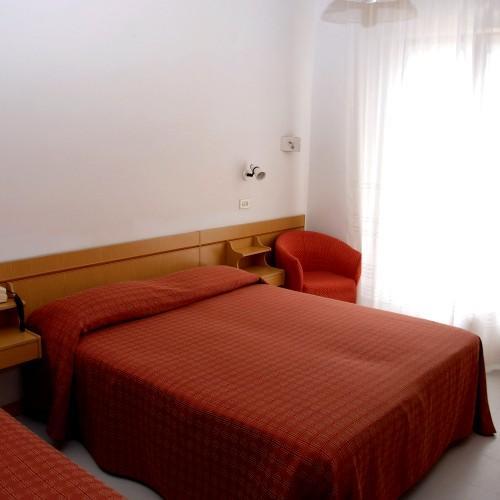 Triple Room,1696630889:JPEG