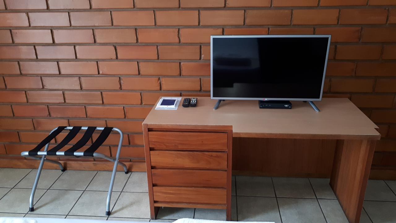 Couple's Room,646253052:JPEG