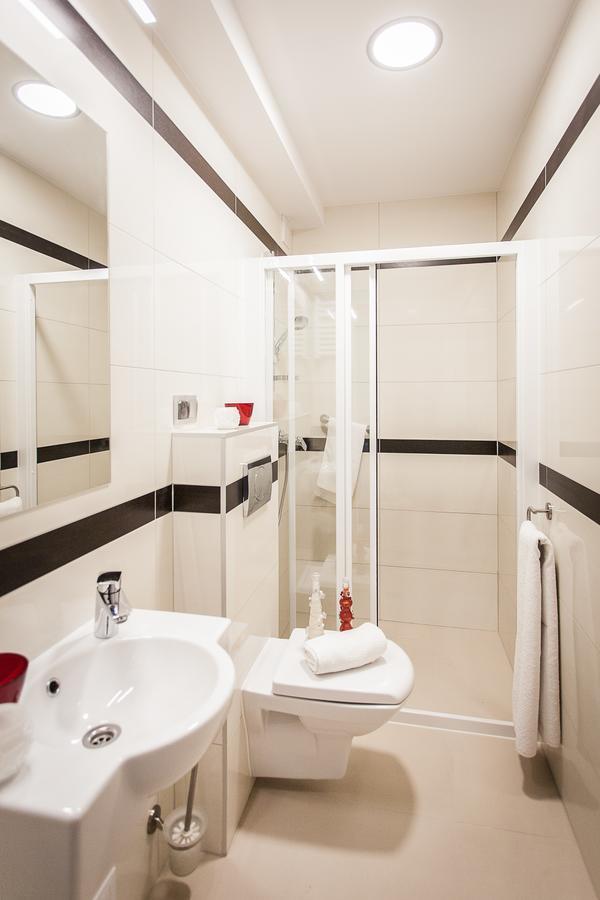 Double Room,646464894:JPEG