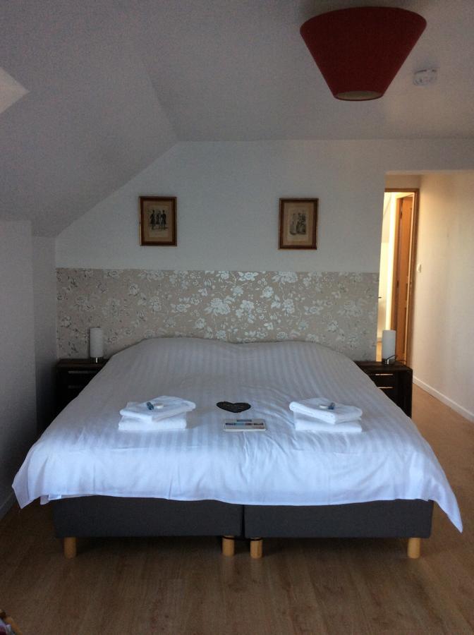 Double Room with Balcony and Sea View