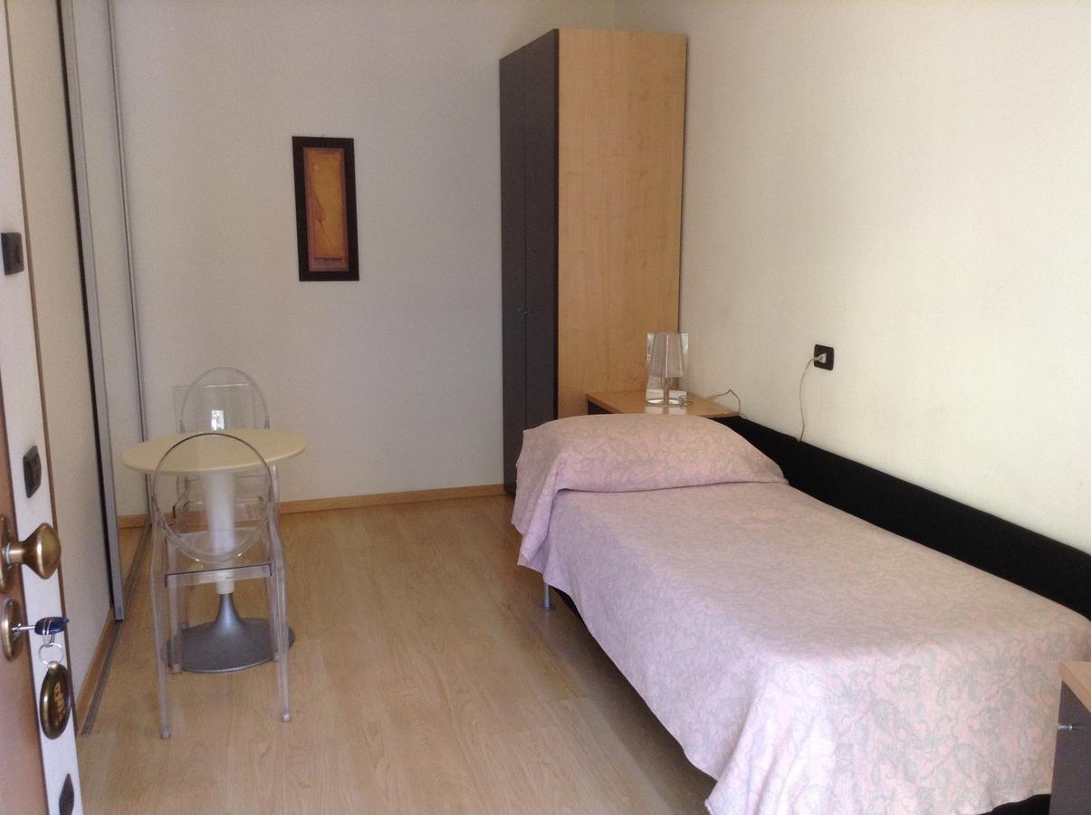 Standard Single Room,1588248177:JPEG