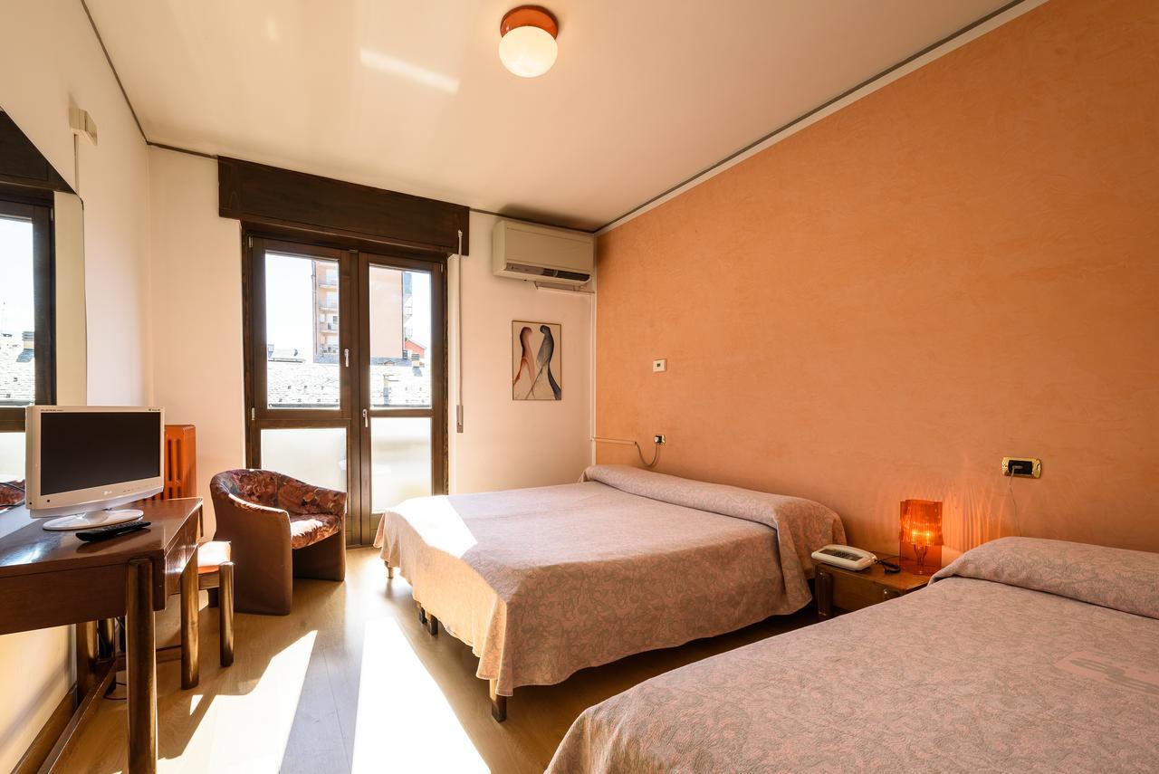 Triple Room Balcony,646626093:JPEG