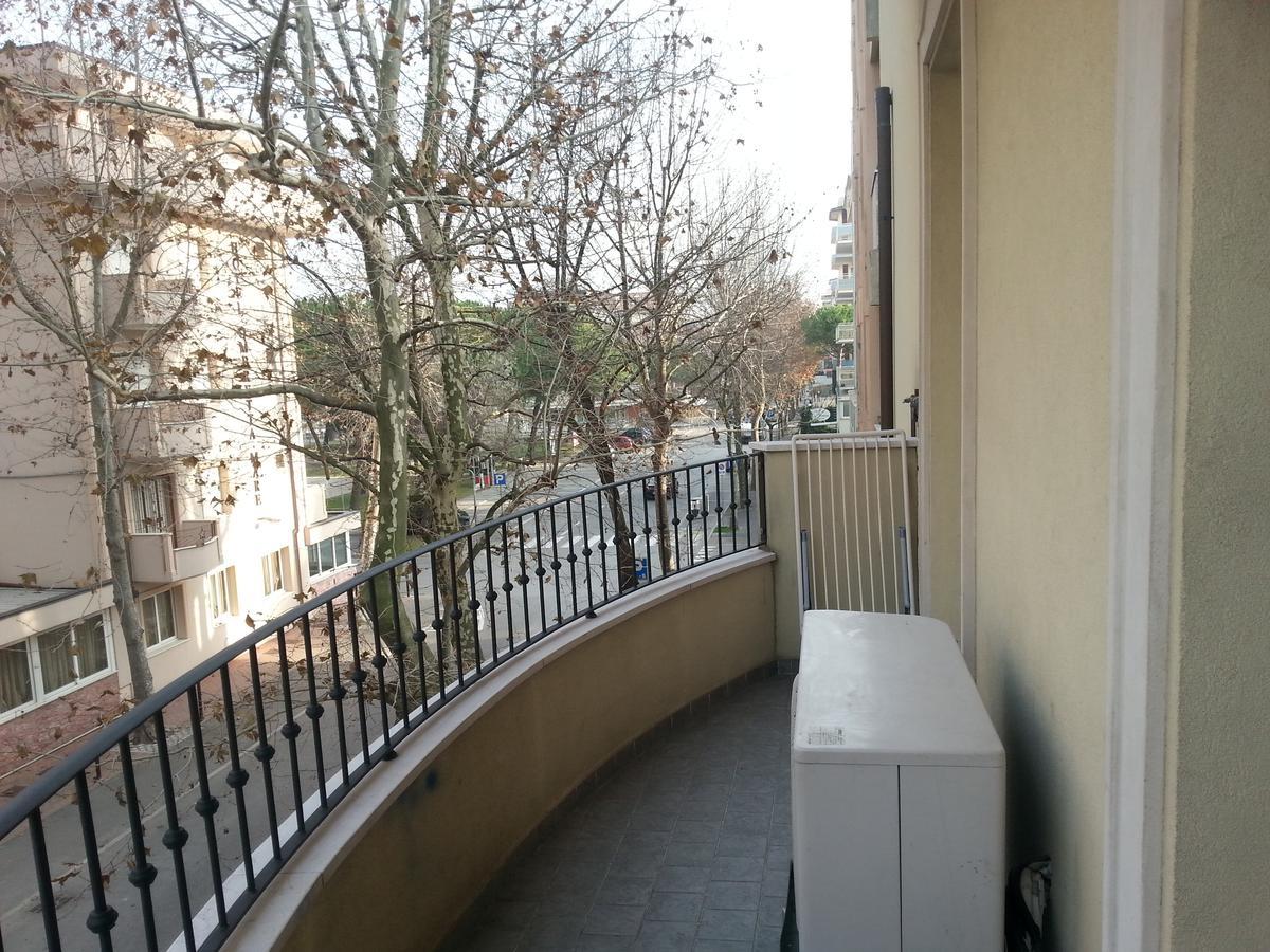 Superior Family Apartment,646951011:JPEG