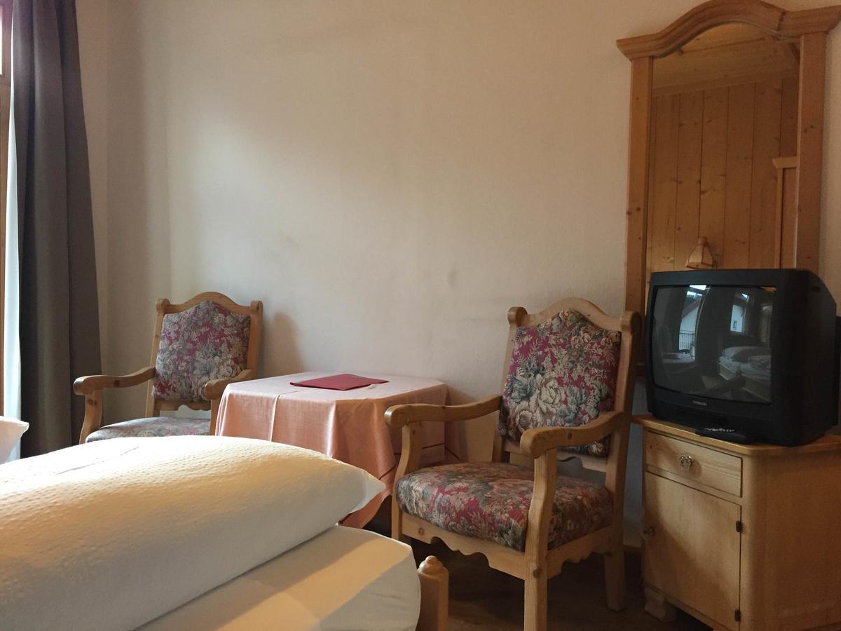 Standard Triple Room,646714140:JPEG
