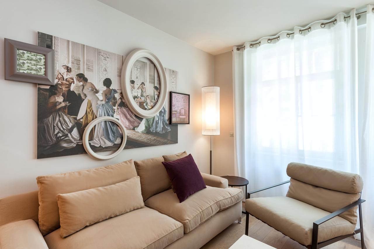 One Bedroom Apartment