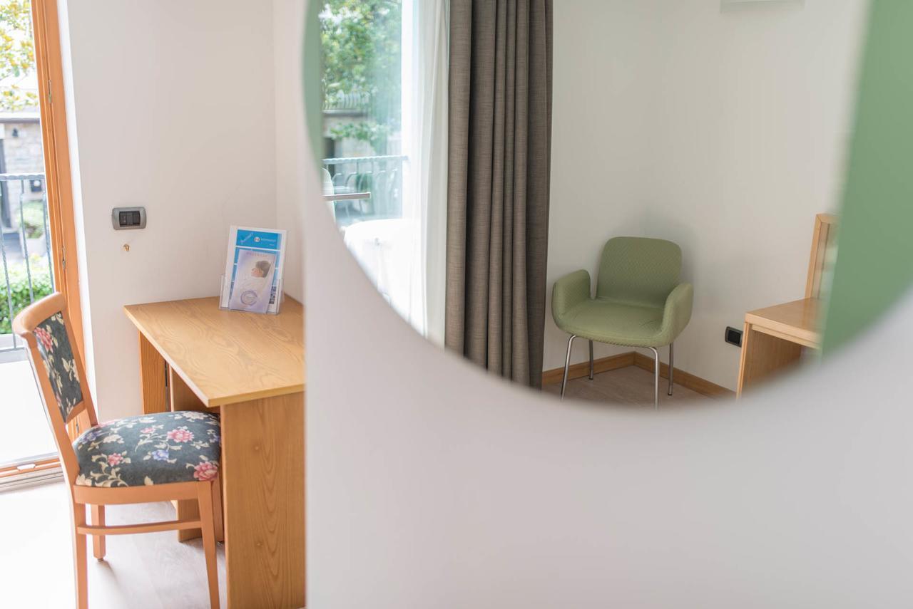 Classic Single Room Balcony,647050071:JPEG