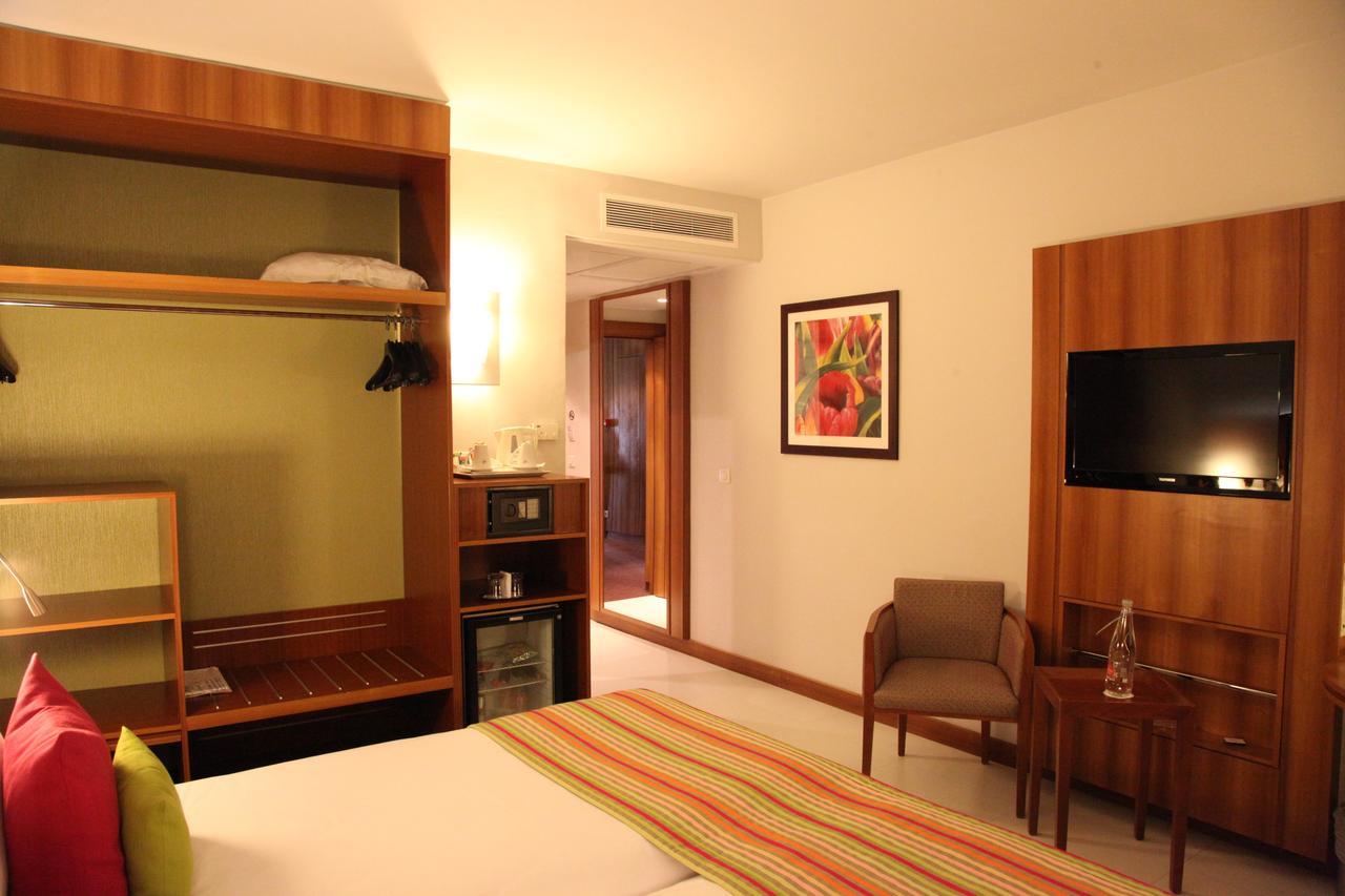 Superior Twin Room,646955325:JPEG
