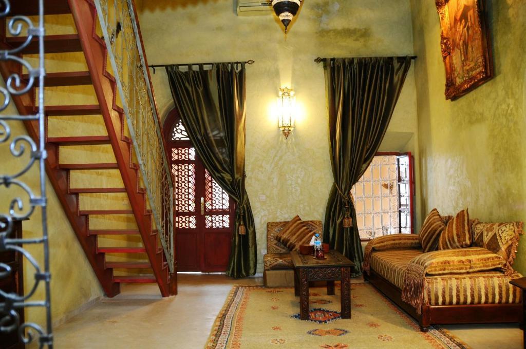 Sherazade Suite,110247831:JPEG