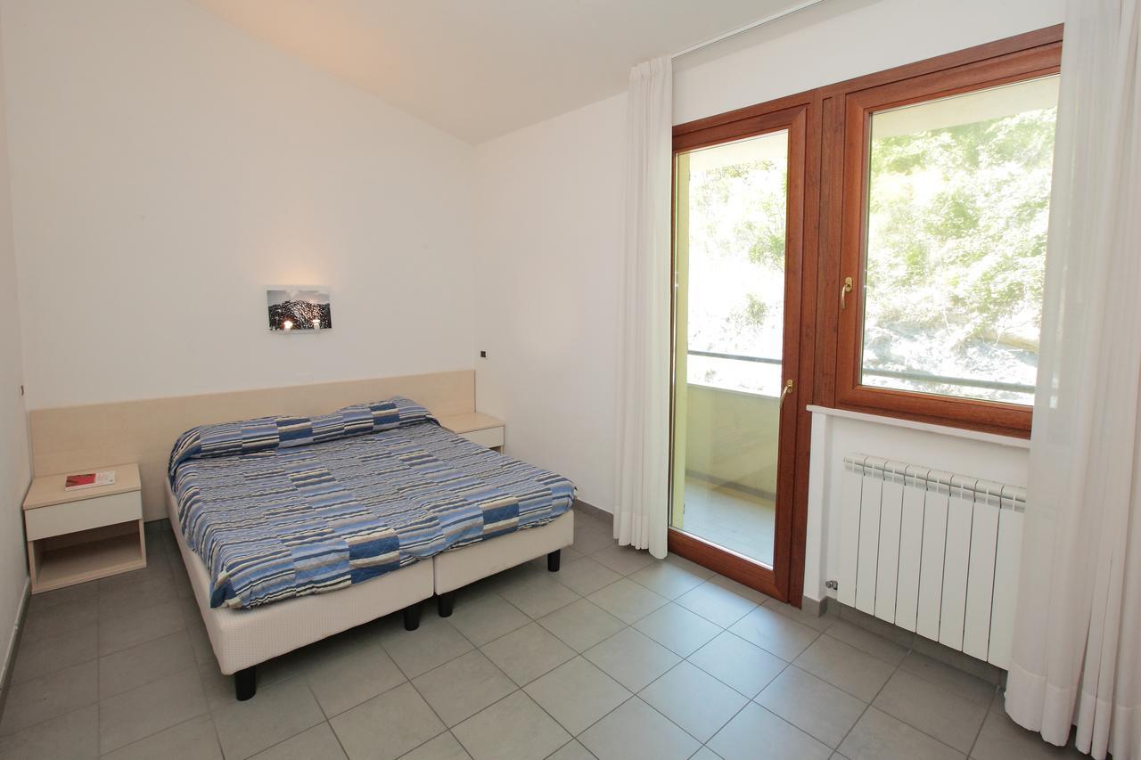 One-Bedroom Apartment,649125615:JPEG