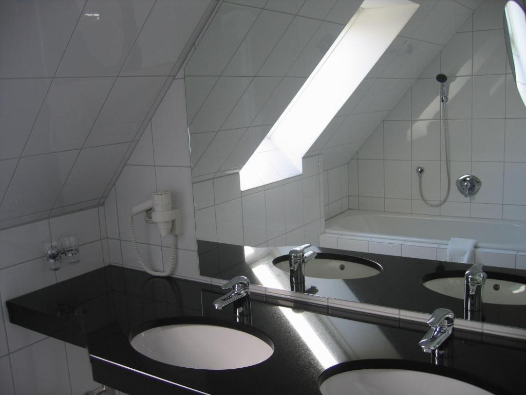 Junior Suite,1771698795:JPEG