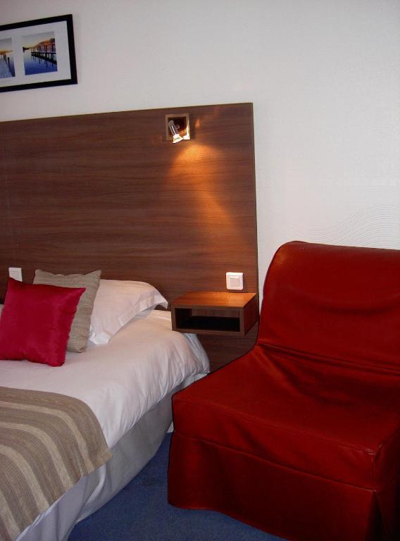 Comfort Twin Room street view