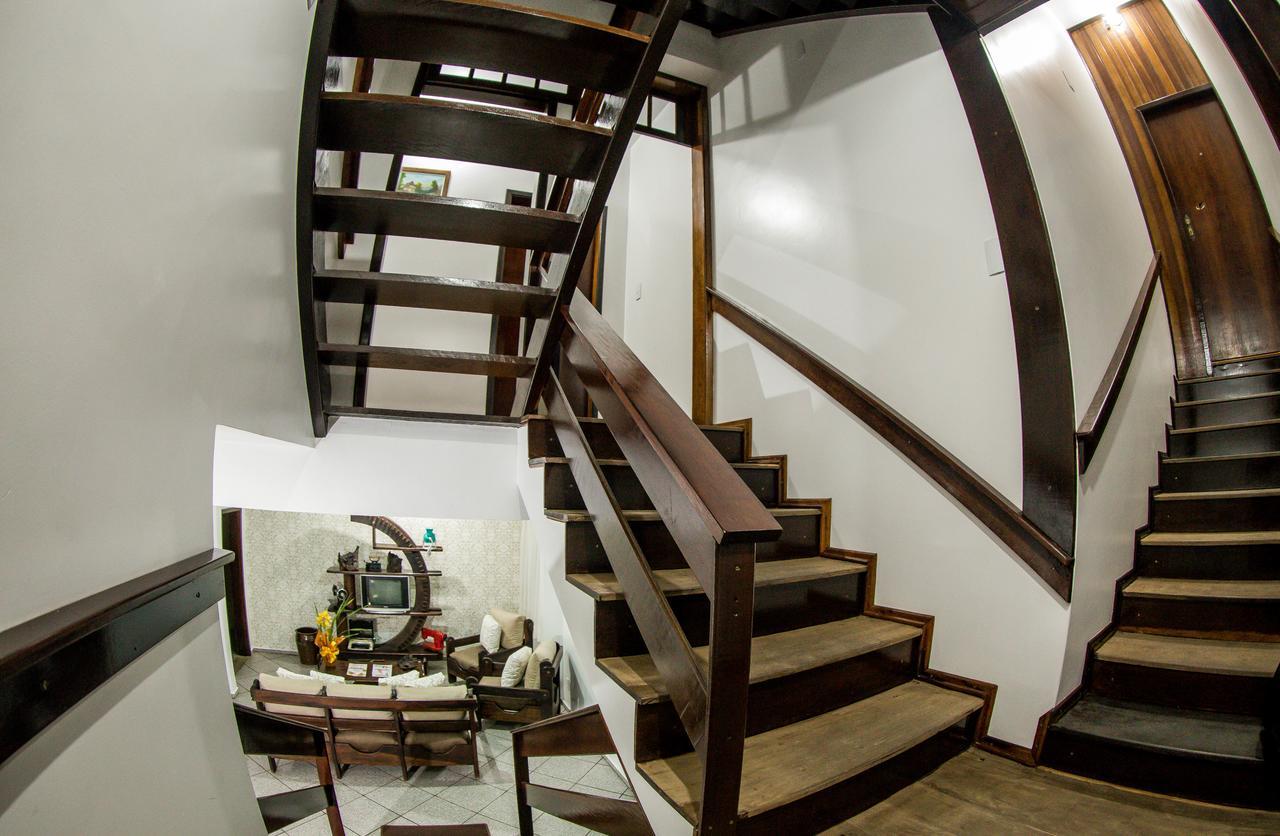 Quarto Individual com Varanda