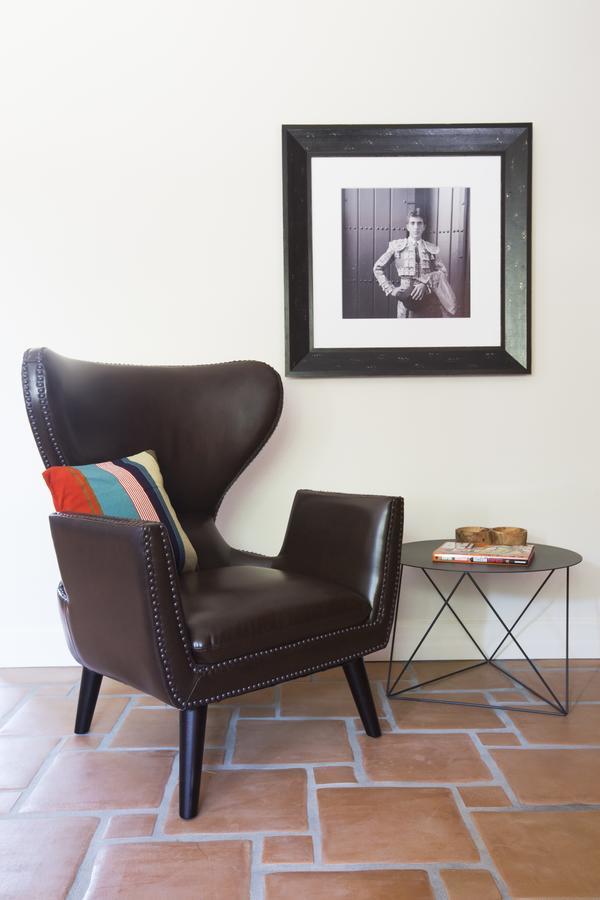 King Suite Ground Floor Men Only