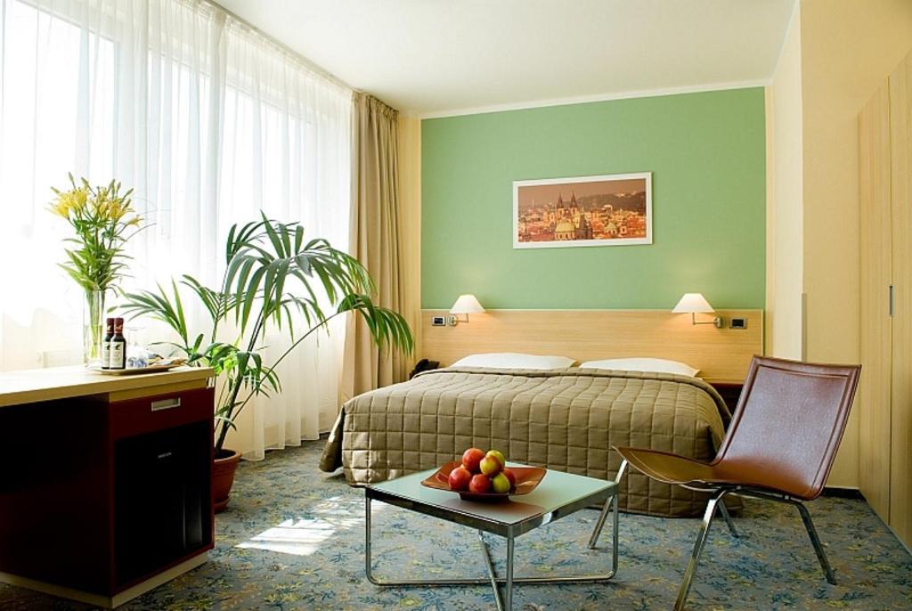 Superior Double Room,1415775660:JPEG