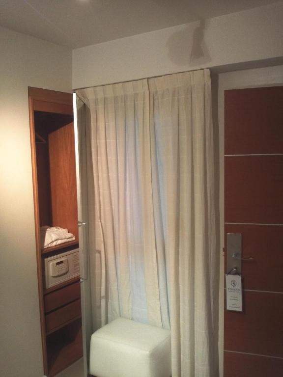 Standard Single Room,1212392575:JPEG