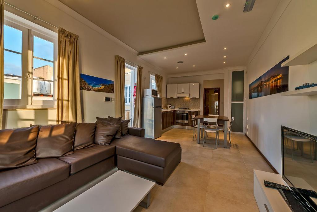 Two-Bedroom Apartment Grand Harbour Sea View
