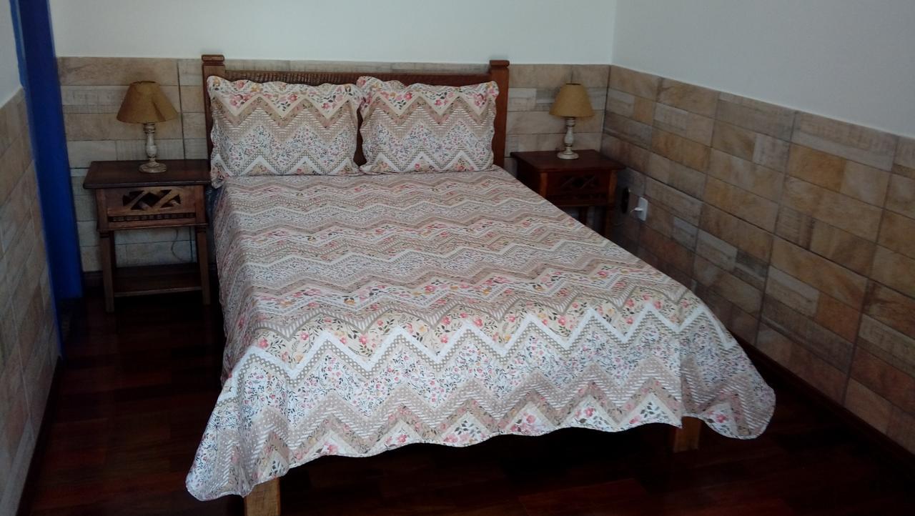 Quarto com Cama de Casal ou 2 de Solteiro com Ar Condicionado