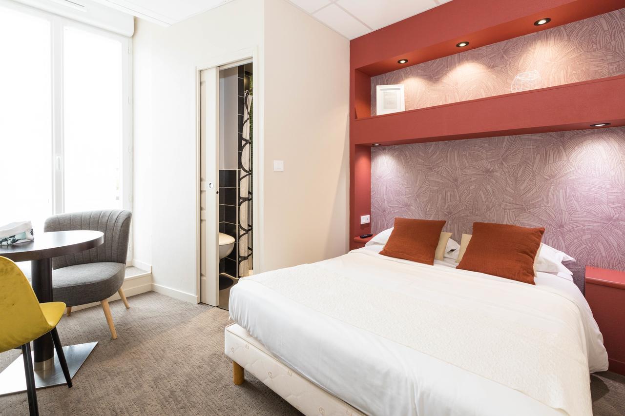 Standard Double Room,1498484179:JPEG