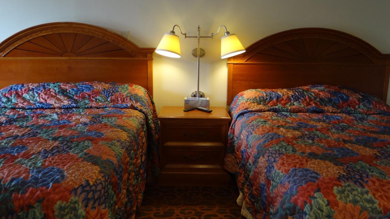 Deluxe Double Room Bath