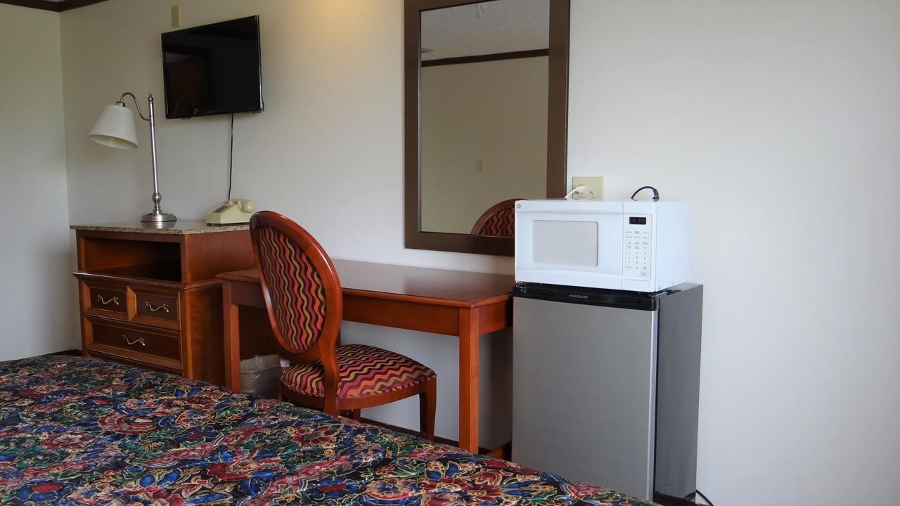 Deluxe Double Room Bath