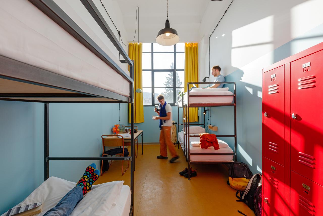 Bed 4-Bed Female Dormitory Room