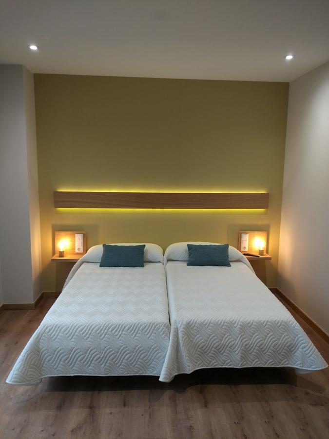 Twin Room Lake View