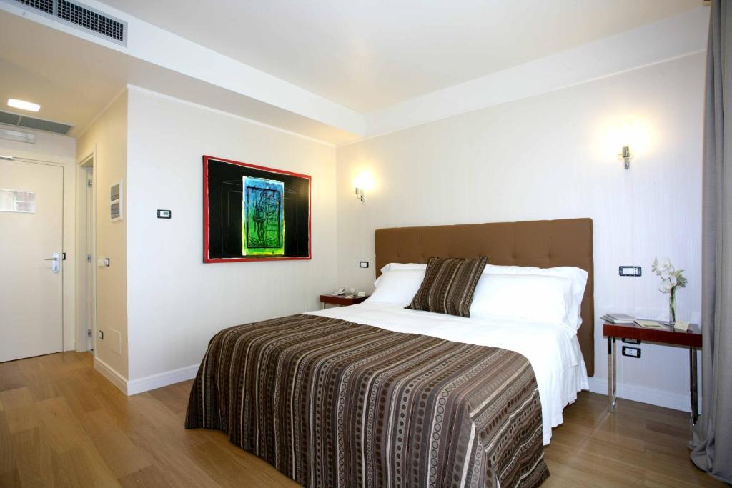 Double Room,65435047:JPEG