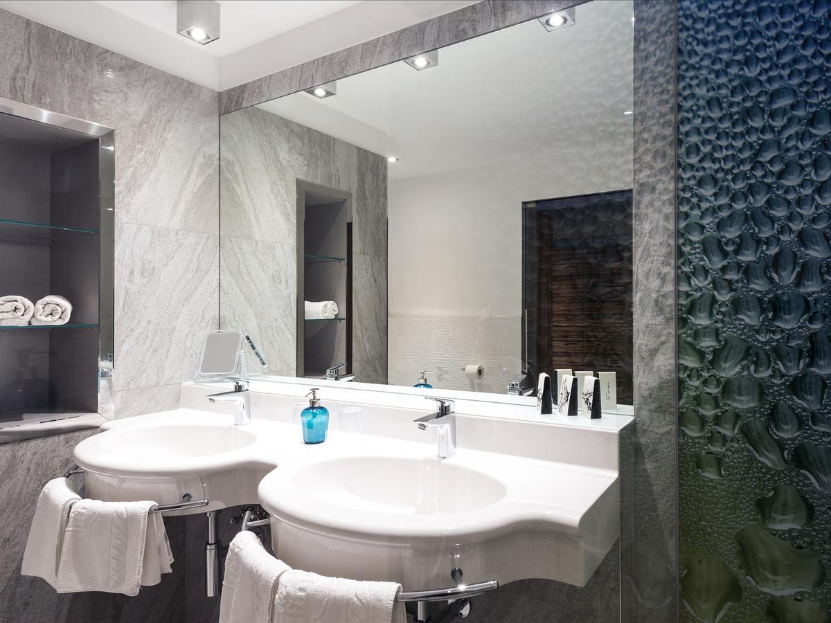 Deluxe Double Room Balcony