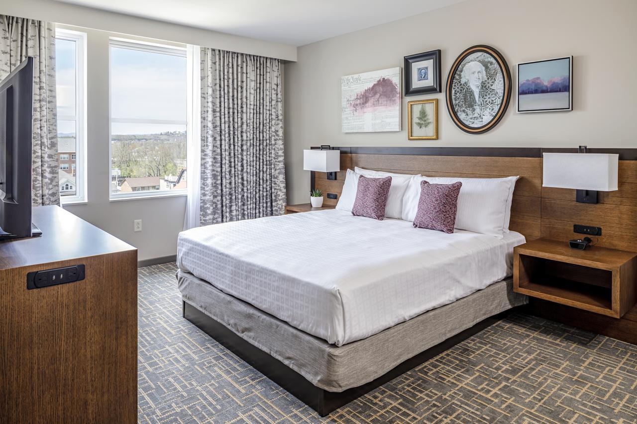 Deluxe King Room,1224360322:JPEG