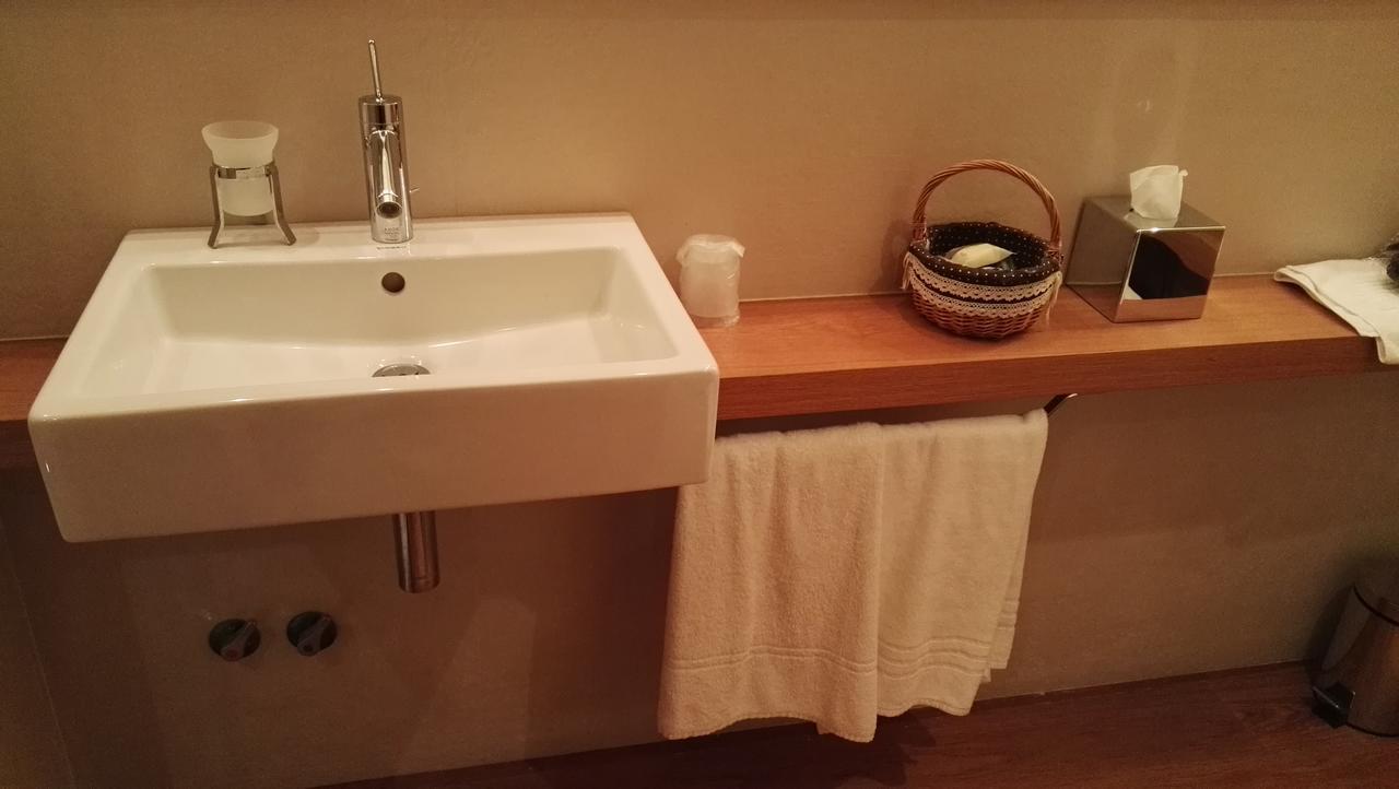 Budget Double Room,654873489:JPEG