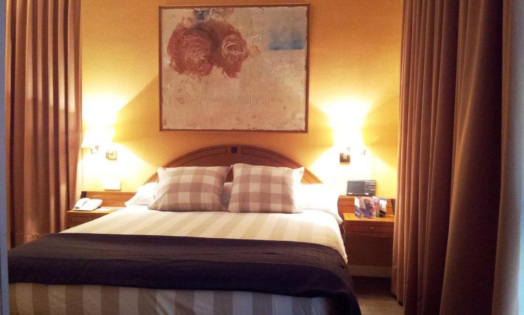Double Room Extra Bed,65516539:JPEG