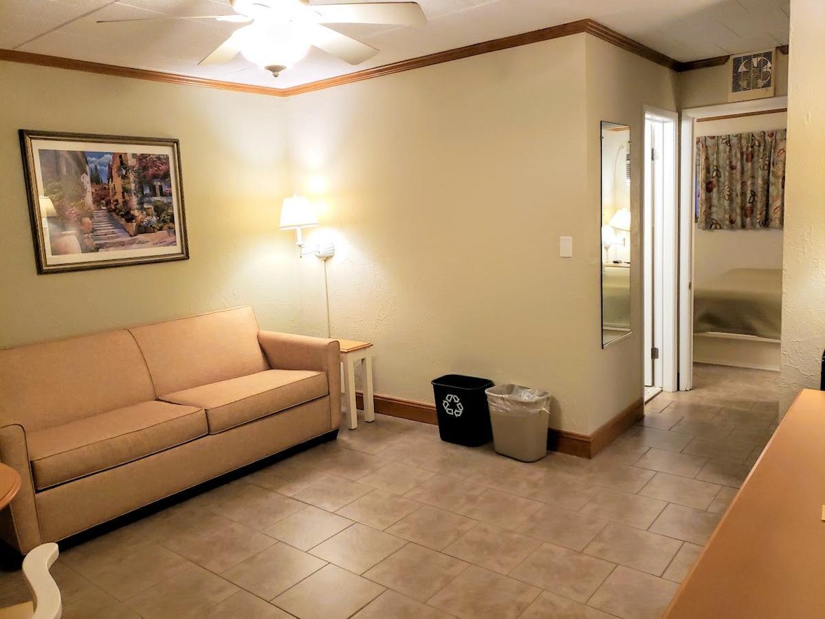 Ground Floor King Suite No view