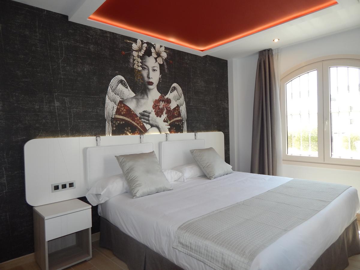 Deluxe King Room,655605585:JPEG