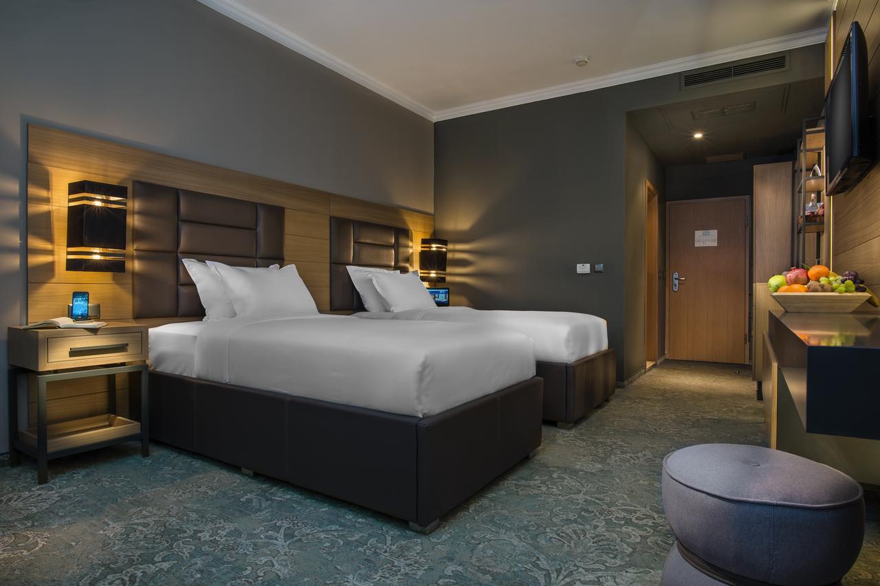 Superior Room Two Single Beds Complimentary Water WiFi Tea Coffee Equipment,1275319957:JPEG
