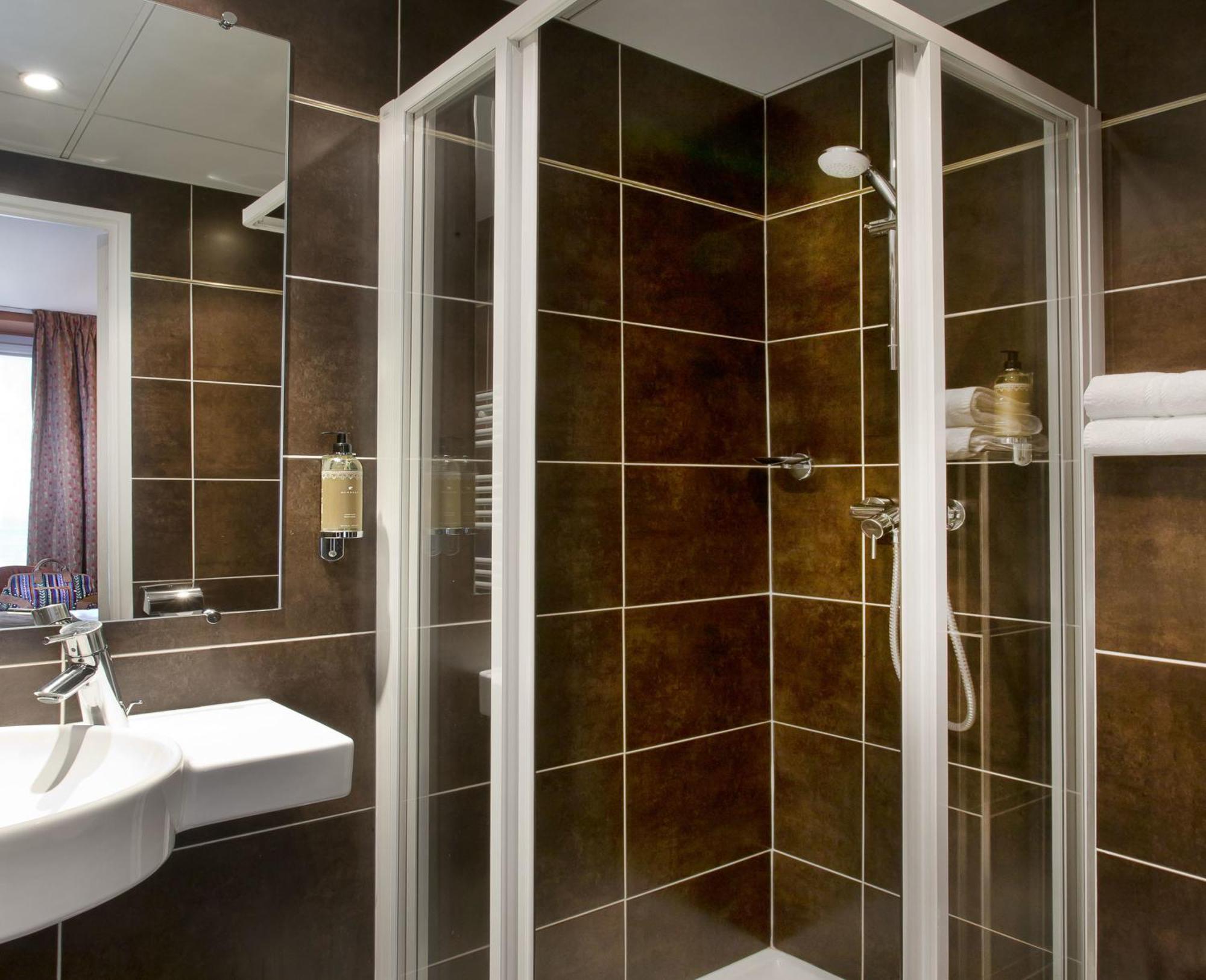 Standard Single Room,125304735:JPEG