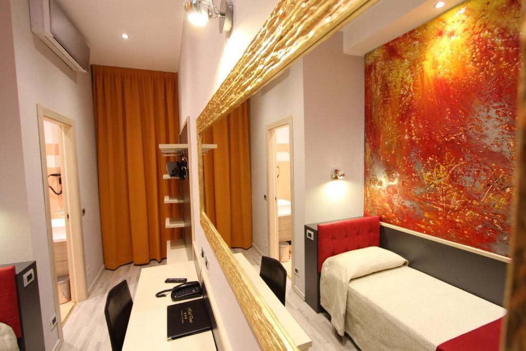 Single Room,258010217:JPEG