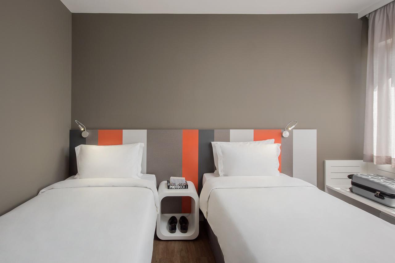 Standard Twin 2 Single Beds,1220660290:JPEG