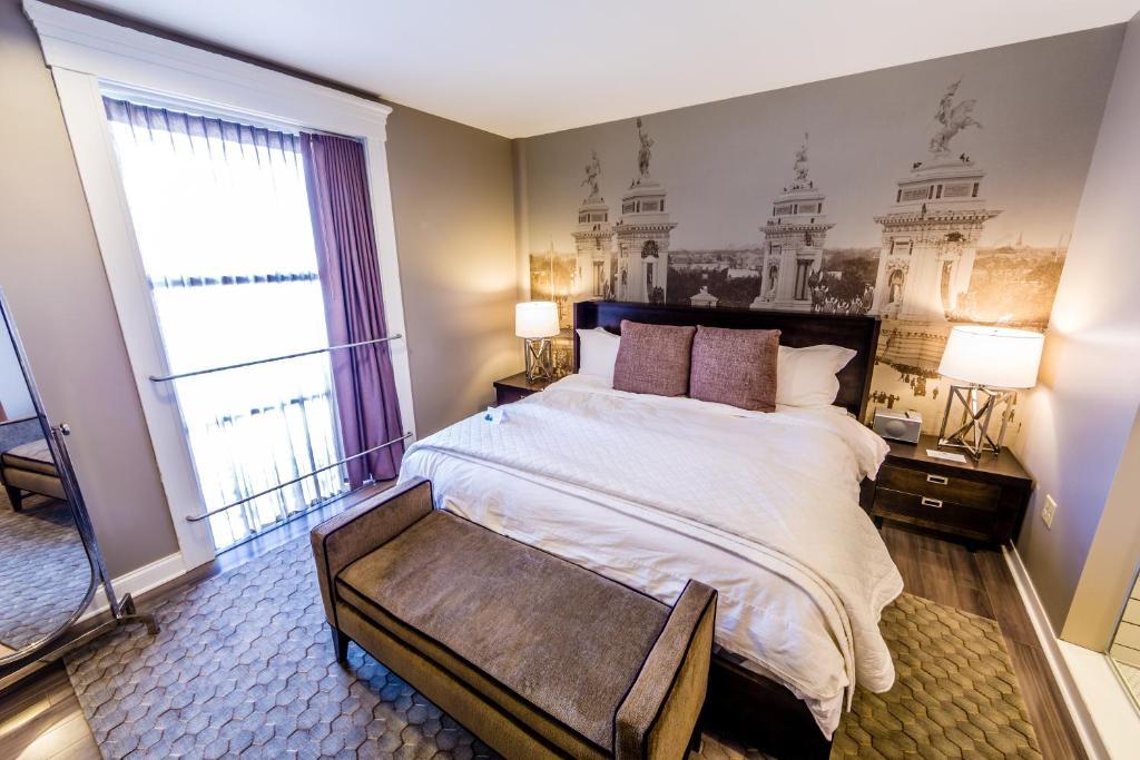 Junior Suite King Bed